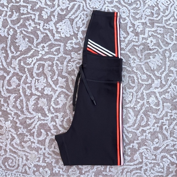 Sarah Day X Wildfox Active Rally Leggings - Picture 11 of 13
